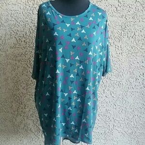 Women's Lularoe Shirt